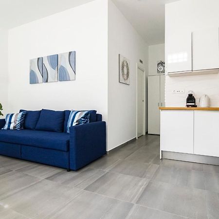 Mediterraneo Apartment Malaga Exterior photo