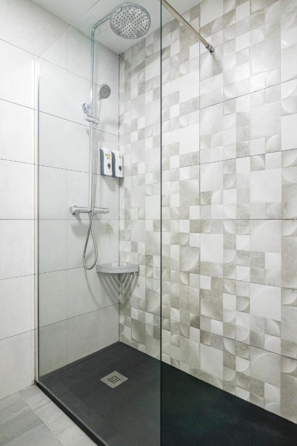 Mediterraneo Apartment Malaga Exterior photo