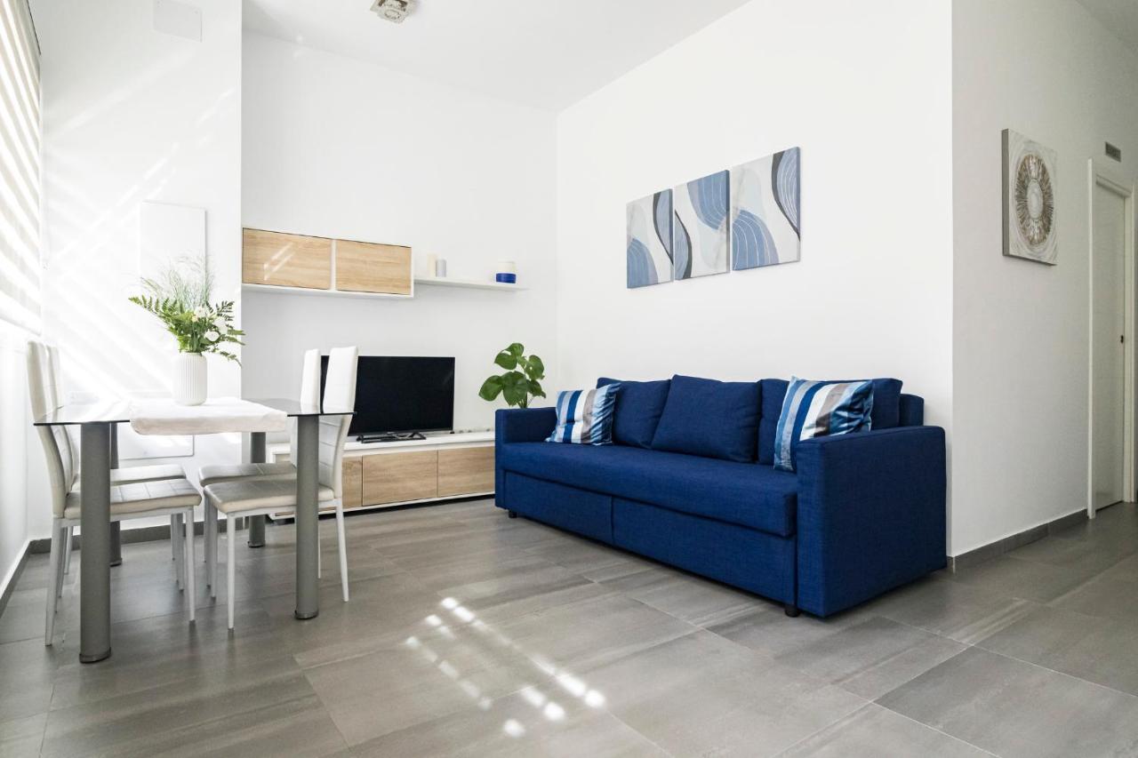 Mediterraneo Apartment Malaga Exterior photo